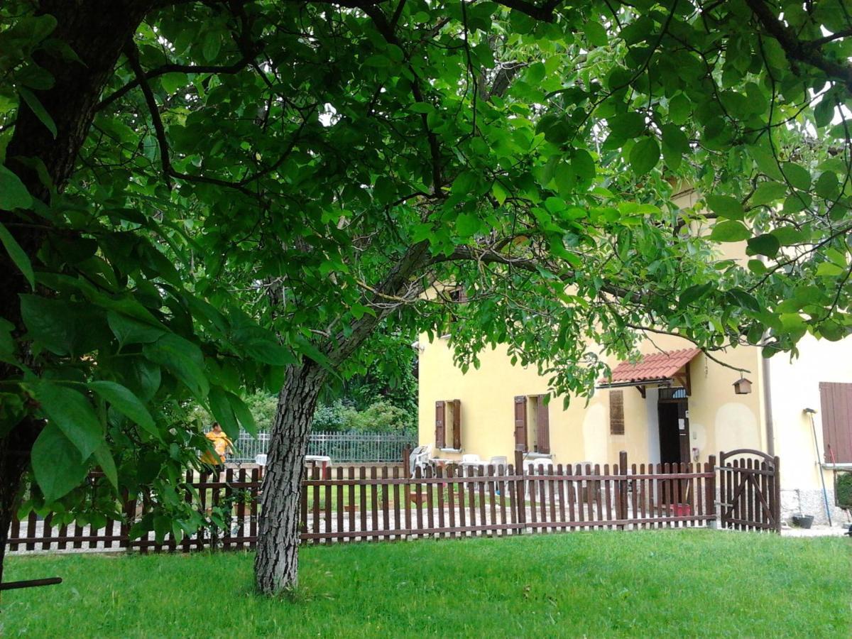 Bed and Breakfast A Casa Vittoria Casalecchio Di Reno Exterior foto